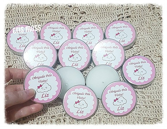Vela perfumada na latinha batizado/maternidade (a partir 10 unids)