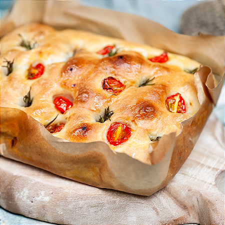 Focaccia com Tomate Cereja e Alecrim