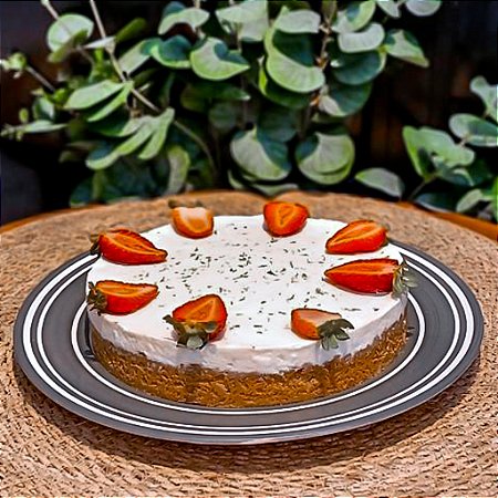 Torta Mousse de Limão com Morango