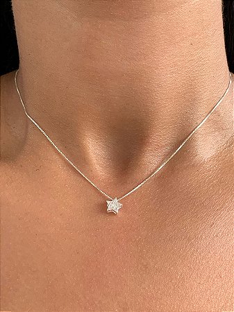 Colar de prata estrela cravejada