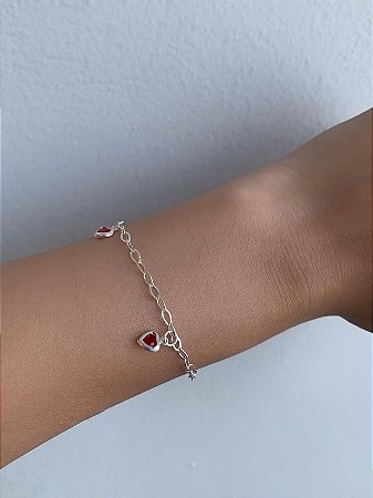 Pulseira de prata corações zircônias vermelhas