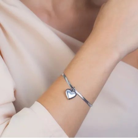Pulseira de aço fita com coração maciço