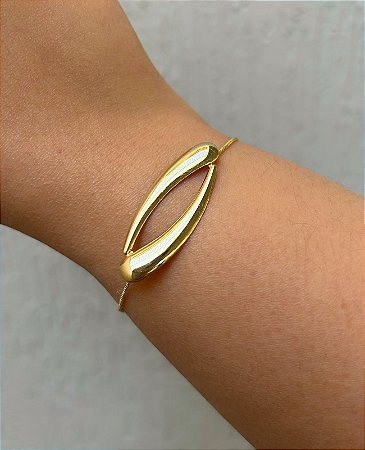 Pulseira dourada patrícia