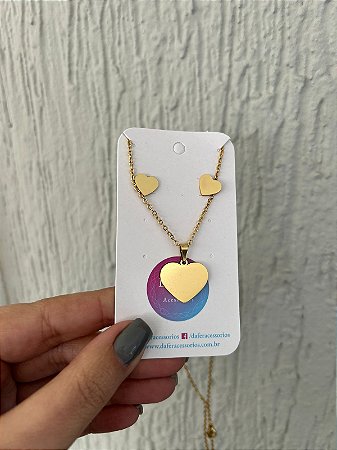 Conjunto em aço coração liso dourado