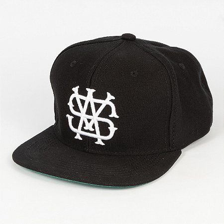 Boné Aversion Snapback Aba Reta Preto - Model World League