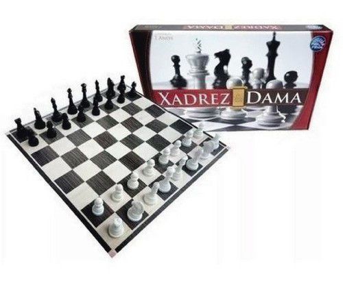 Voooti Presentes e Utilidades - XADREZ E DAMA♟♟♟♟♟ O jogo que não pode  falar na sua casa 🏠 Contem: 32 peças plásticas para xadrez, 24 peças  plásticas para dama,1 tabuleiro em cartão