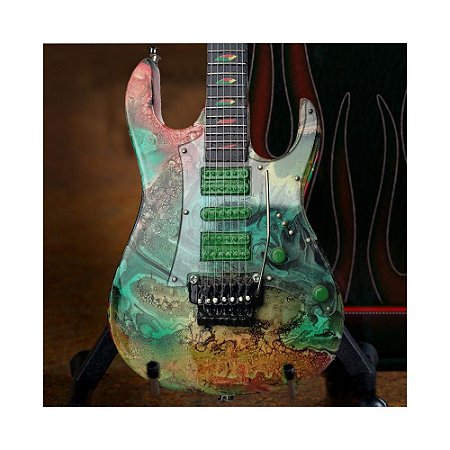 Miniatura Guitarra Steve Vai 7 cordas verde