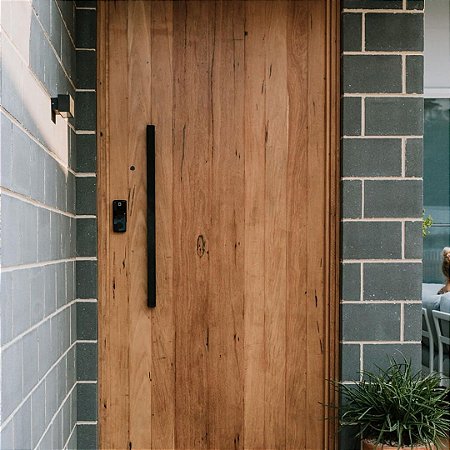 ESTOQUE - Puxador 70cm total x 30cm entre furos x Largura 3,2cm - Plano - Preto - Alumínio (Não enferruja)