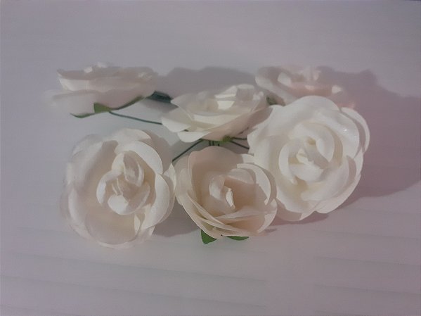 Flor de papel 3,5cm - 6 peças - branco