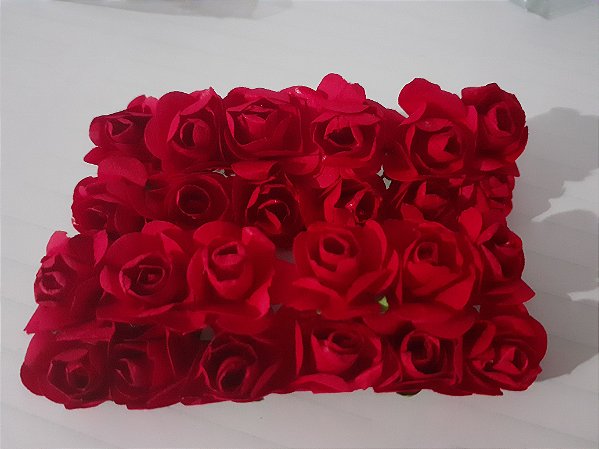 Flor de papel 1,5cm - 24 peças - vermelho