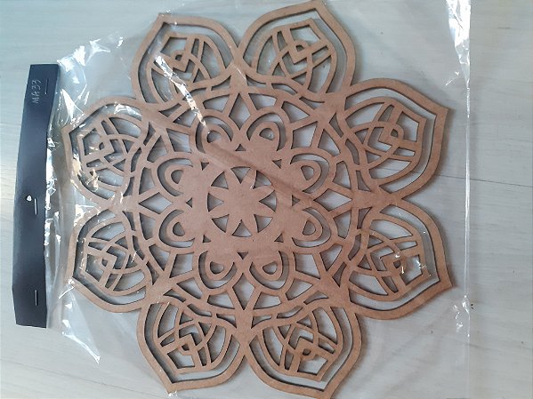 MA-03 Mandala 8 pontas 30cm- Recorte a laser