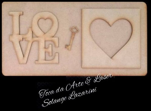 PRJ-19 Placa Love Chave e coração - Recorte a laser