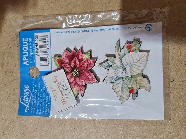 APMN4-023- APLIQUE EM MDF - FLORES DE NATAL