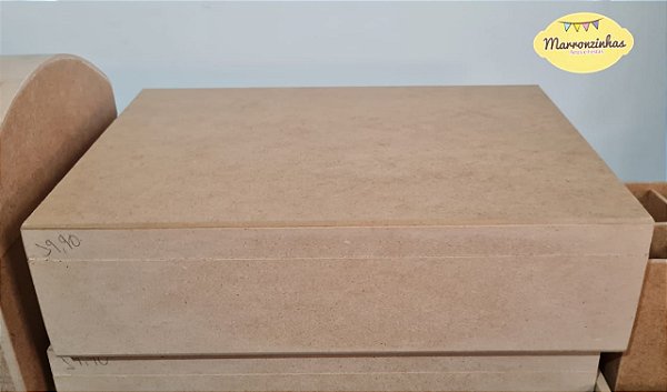 Caixa em MDF com 8 divisórias