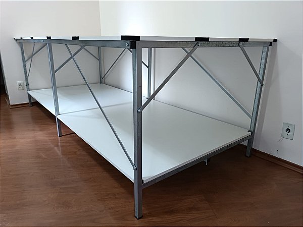 Estrutura Metálica p/ Mesa Costura Estrutura para Corte, Costura e Enfesto de Tecidos 2,50 x 1,30 x 0,90