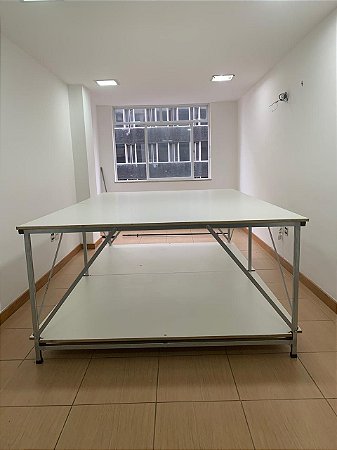 Estrutura para Mesa de Corte, Costura e Enfesto de Tecidos 360x160x90