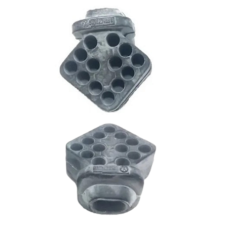 5U5827489A Batente Tampa Porta Malas Voyage 2009>>2015