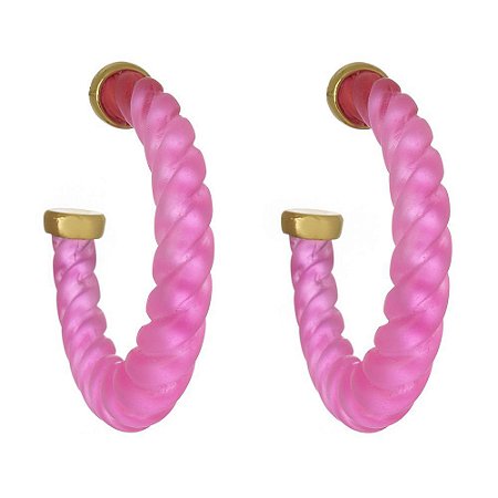 BRINCO MEIA ARGOLA RESINA COSMOPOLITAN DRINK DOURADO NADIA GIMENES