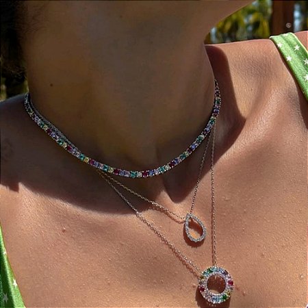 COLAR CÍRCULO COLORIDO COLEÇÃO LA VIE EN ROSE NEFFERTARI SEMIJOIAS