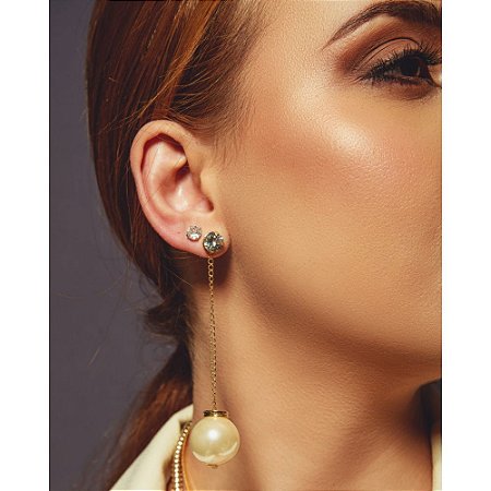 BRINCO PONTO DE LUZ  COM CORRENTE COM PINGENTE DE PEROLA REMOVIVEL BIA MORAES