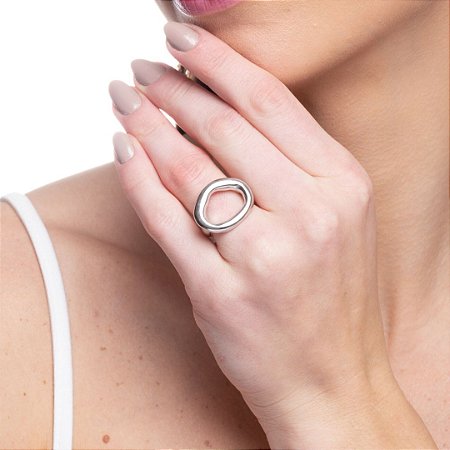 ANEL OVAL ORGÂNICO RÓDIO BRANCO
