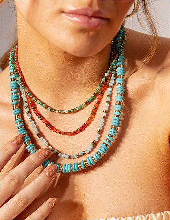 COLAR HEMATITA E HOWLITA TURQUESA E DOURADO