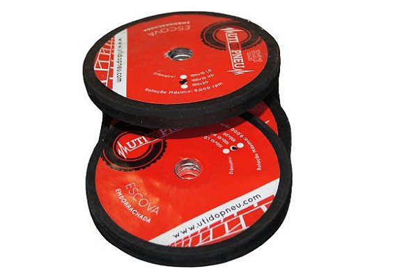 Escova Emborrachada UTI DO PNEU - 100X10