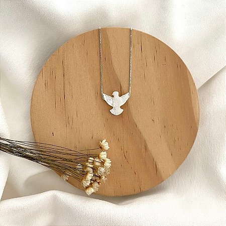 Colar Divino Espiríto Santo em Madrepérola- Prata 925