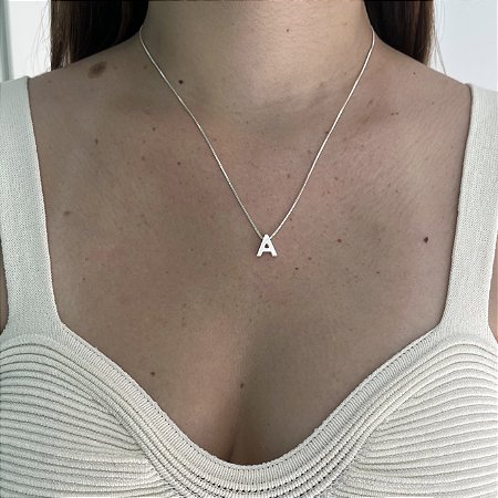 Colar com Letra Inicial em Madrepérola - Prata 925