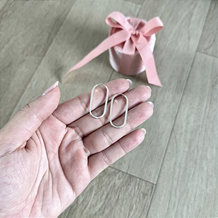 Brinco Argola Oval - Prata 925