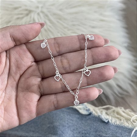 Pulseira com Corações Ponto de Luz e Corações Vazados - Prata 925