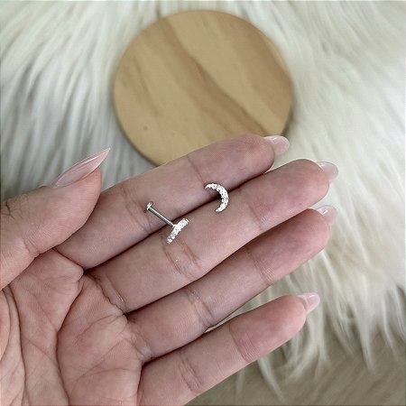 Brinco Piercing Lua Cravejado - Prata 925 e Aço