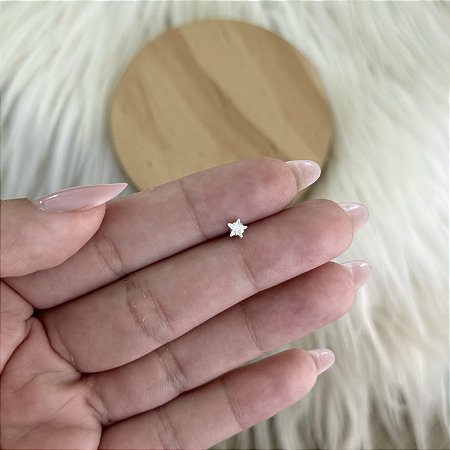 Brinco Piercing Ponto de Luz Estrela - Prata 925 e Aço