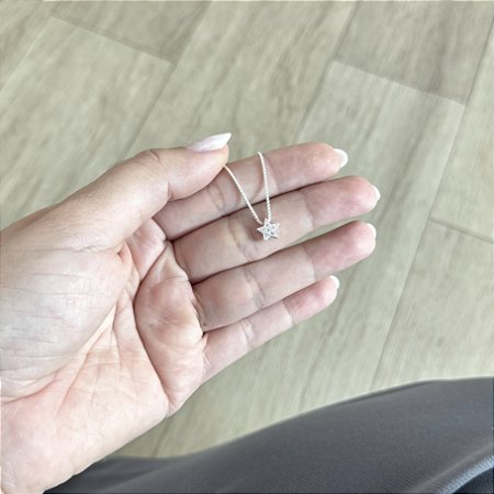 Colar Estrela Cravejada Pequena - Prata 925