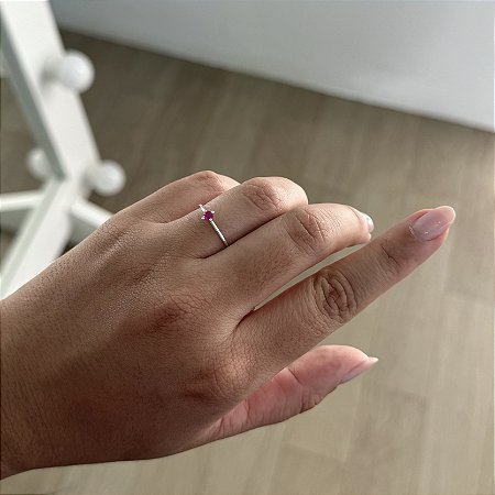 Anel Solitário Rosa Menor - Prata 925