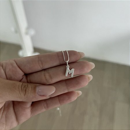 Colar Letra Cravejada - Prata 925