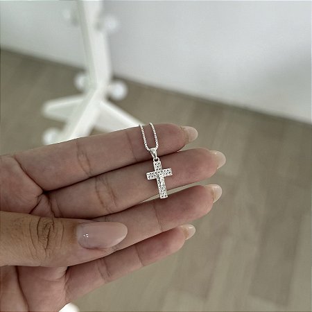 Colar Crucifixo Cravejado - Prata 925