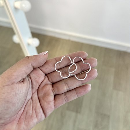 Brinco Argola Flor - Prata 925