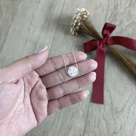 Colar Medalha com Divino Espiríto Santo em Madrepérola - Prata 925