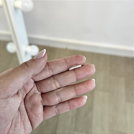 Brinco Piercing Argola Cravejada 1,5cm - Prata 925