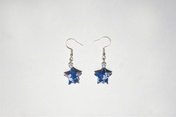 Brinco de origami (estrela)