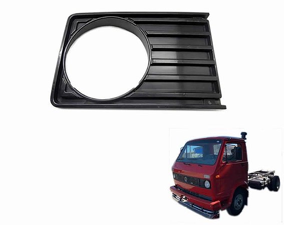 Moldura Mascara Grade Redondo Aro Farol - Lado Passageiro LD - Caminhão Vw 680 690 790 7110 T00853656C