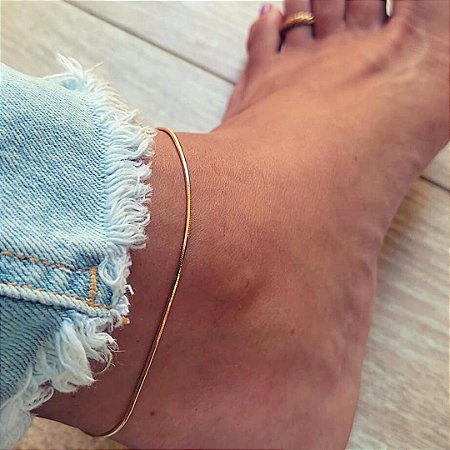 Tornozeleira Fio Diamantada Banhada em Ouro 18K