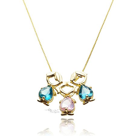 Colar Dois Meninos com Zircônia Azul e Uma Menina com Zircônia Rosa Banho em Ouro 18K