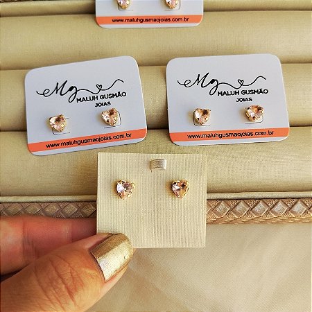 Brinco Coração com Zircônia Rosa Banho em Ouro 18K