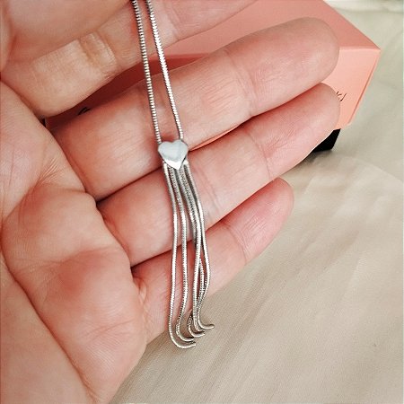 Colar Coração com Franjas Banho em Ródio Branco