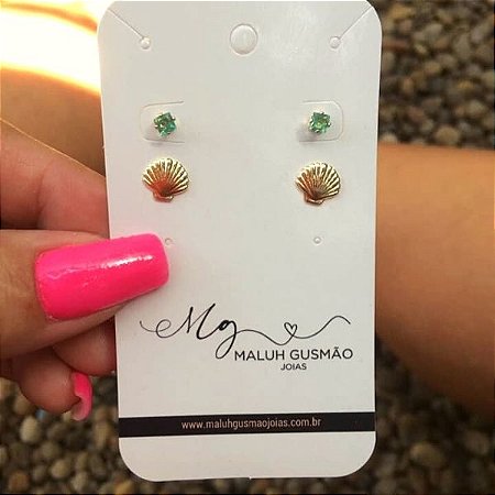 Kit Brincos Conchinhas Com Zircônia Verde Banhado em Ouro 18K
