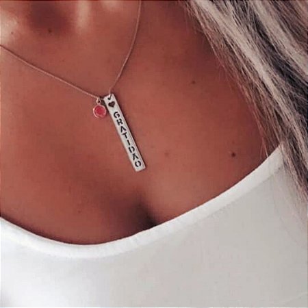 Colar Plaquinha Gratidão e Zircônia  Rosa Banhado em Ródio Branco
