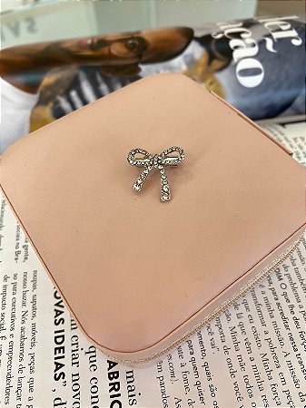 Broche Lacinho Prata