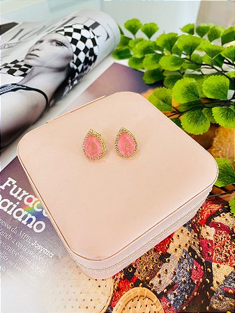 Brinco Gota Rosa Cravejado em Volta